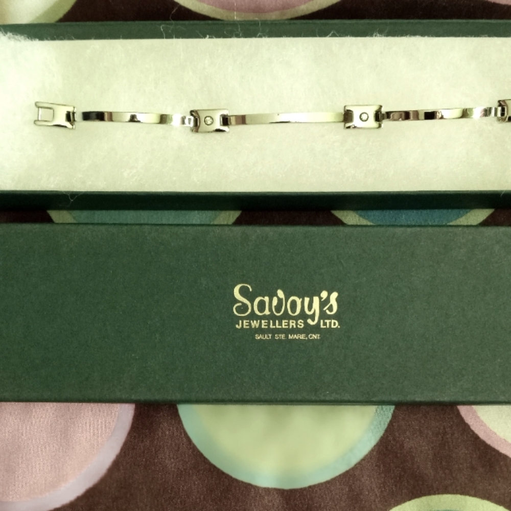 Womens Steelx bracelet. Worn once EUC